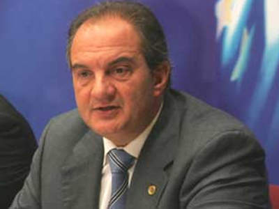 Κ. Καραμανλής: Ζήτημα προτεραιότητας για την ΕΕ η λαθρομετανάστευση