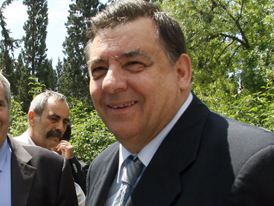 Έγινε παππούς για να λέει περισσότερα παραμύθια…