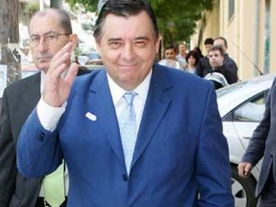 ΚΚΕ: «Άθλιος προβοκάτορας ο Καρατζαφέρης»