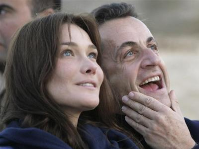 Ο Σαρκοζί (και η Κάρλα) στην Ελλάδα