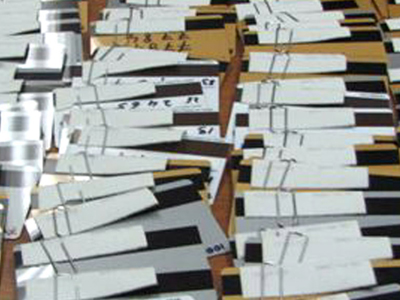 Είχαν στην κατοχή τους 64 πλαστές κάρτες