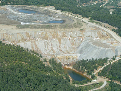 Χρυσός ή άνθρακες;