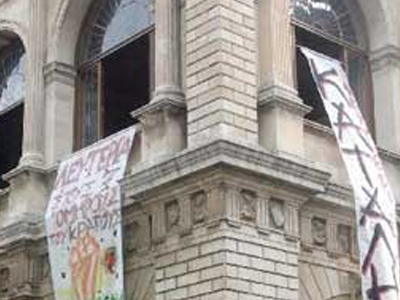 Κατάληψη στο δημαρχείο Χανίων