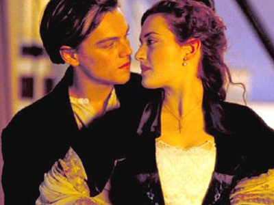 Ντι Κάπριο και Γουίνσλετ βοηθούν την μοναδική επιζήσασα του Τιτανικού