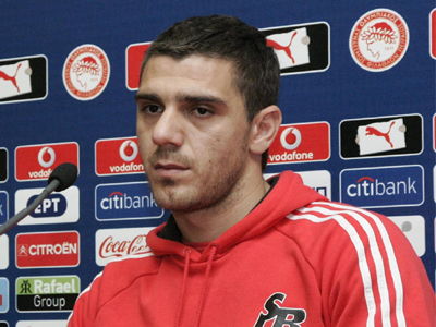 «Κλείνει» Κατσουράνη το Αμβούργο