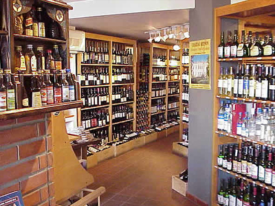 Προσέλαβαν μπράβους για να εισπράξουν τα χρέη