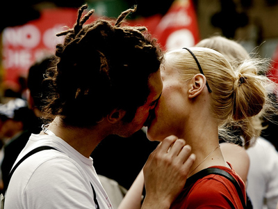 Ερωτευτείτε… κάνει καλό