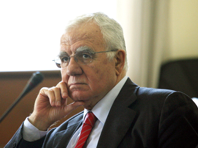 ”Έπρεπε το απόστημα να σπάσει…”