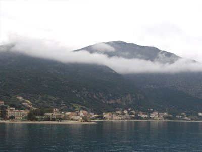 Τον χτύπησαν και τον λήστεψαν