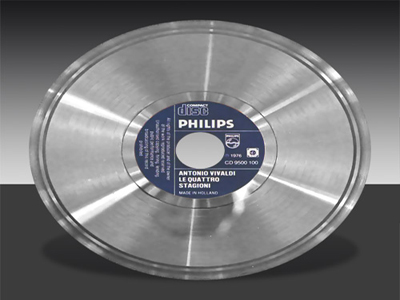 Το CD έγινε 30 ετών, η Philips βραβεύεται για το επίτευγμα και την προσφορά της