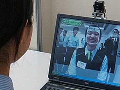 Χαμογελάστε, εργάζεστε σε Ιαπωνική σιδηροδρομική εταιρεία