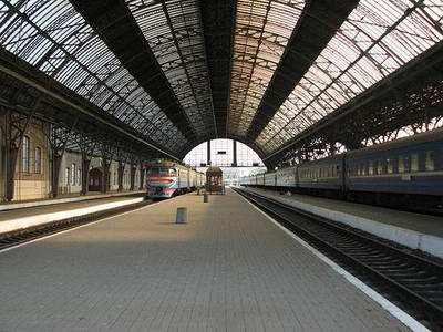 Χειροβομβίδα σε σταθμό τρένων στην Ουκρανία