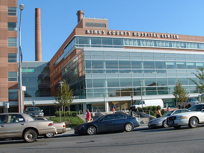 Την άφησαν να πεθάνει στο πάτωμα του νοσοκομείου