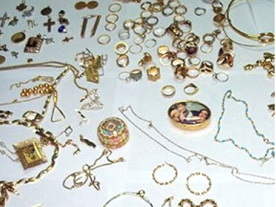 Συνελήφθη Ρουμάνος που γρονθοκόπησε ιδιοκτήτη κοσμηματοπωλείου