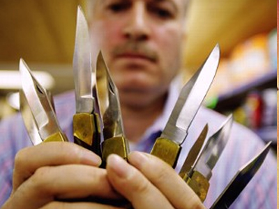 Μία επίθεση με μαχαίρι κάθε τέσσερα λεπτά