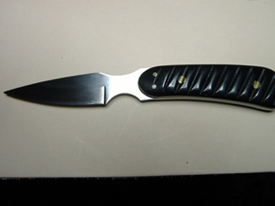 Ληστεία σε ψιλικατζίδικο με την απειλή μαχαιριού