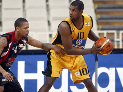 Παρουσίασε τον Κόμματο η Λάρισα