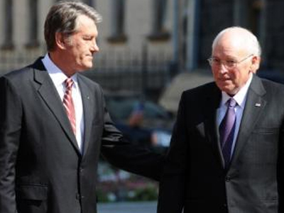 Αντίδραση της Ρωσίας για το ταξίδι Τσέινι στην Ουκρανία