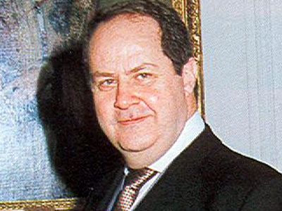 Η Ελισάβετ τίμησε Έλληνα καθηγητή