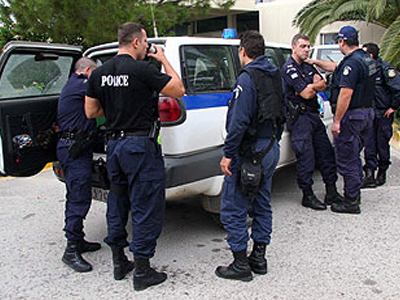 Επίθεση κουκουλοφόρων στη Θεσσαλονίκη