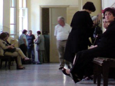 Αθώα η 22χρονη Βρετανίδα για το θάνατο του βρέφους της