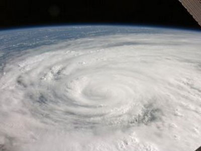 Τρεις νεκροί από τον κυκλώνα Μπίτζλι