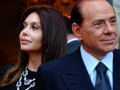 ”Σήριαλ” η σχέση του Μπερλουσκόνι με τη γυναίκα του