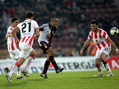 Το “Χ” κολακεύει τον Ολυμπιακό…