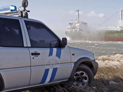 Σύλληψη λαθρομεταναστών σε κρύπτη νταλίκας