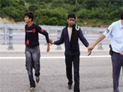 Άγρια καταδίωξη δουλεμπόρου στην Εγνατία Οδό