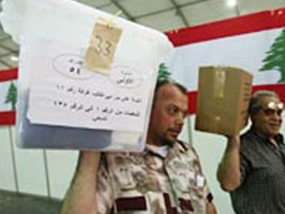 Άνοιξαν οι κάλπες στο Λίβανο