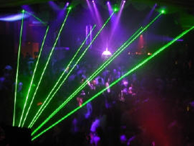 Έχασαν το φως τους από ακτίνες λέιζερ σε ρέιβ πάρτι