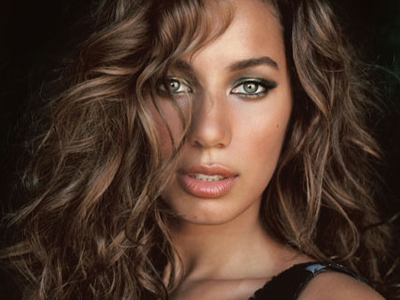 Γιούχαραν τη Λιόνα Λιούις