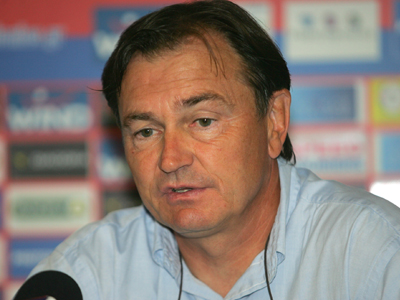 Τα βρήκαν Λίνεν – Χούτος