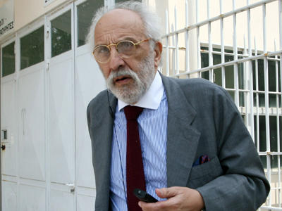 Ο Α. Λυκουρέζος υπόδικος (απάτη και συμμετοχή σε συμμορία) για το δάσος στη Γλυφάδα