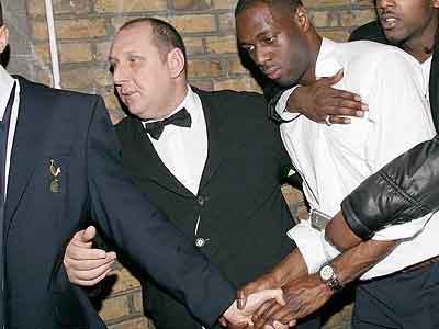 Συνελήφθη ο αρχηγός της Τότεναμ για ξυλοδαρμό