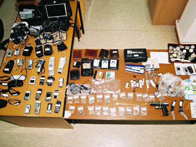 Άδειαζαν σπίτια και παγίδευαν ΑΤΜ