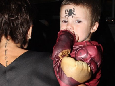 “Σούπερ ήρωας” ο γιος της Βικτόρια Μπέκαμ