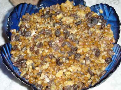 Άρχισε η δίκη για τα “φονικά” κόλλυβα