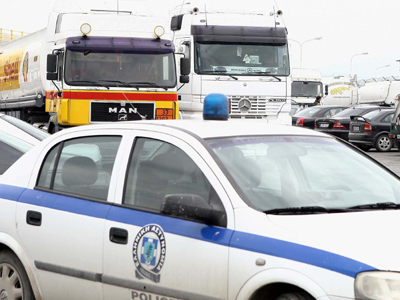 Νεκρός οδηγός φορτηγού από μαχαίρωμα