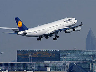 Αναγκαστική προσγείωση λόγω φωτιάς