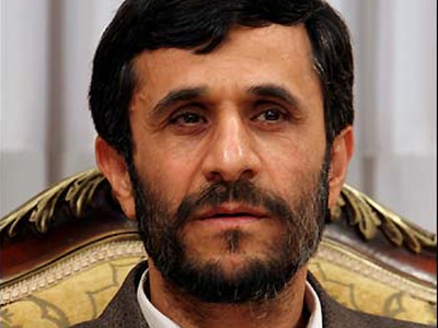 Αχμαντινεζάντ: ”Γεμάτη πετρέλαιο η αγορά, αλλά οι τιμές ανεβαίνουν”