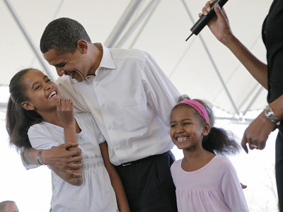Σε τηλεοπτικό σόου οι κόρες του Ομπάμα;