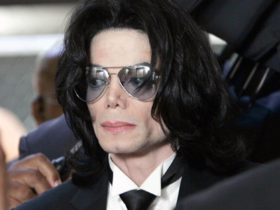 Στα δικαστήρια ο Μάικλ Τζάκσον