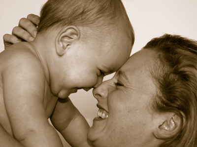 “Εγώ πότε θα γίνω μάνα;”