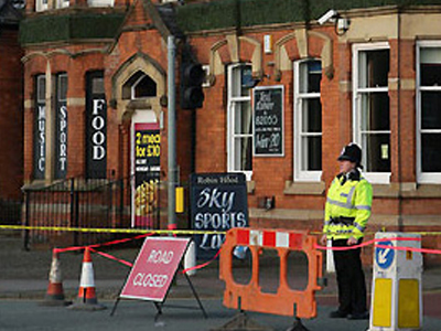 Νεκρός 16χρονος από πυροβολισμό σε παμπ του Μάντσεστερ