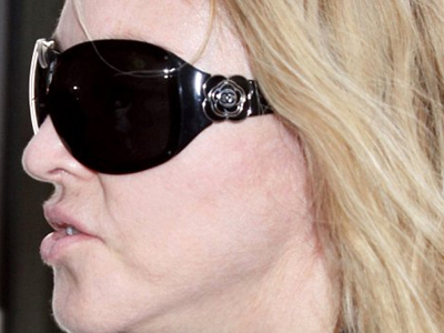 Μάχη της Μαντόνα με τον ”πατέρα” του παιδιού από το Μαλάουι