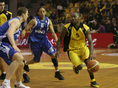 Ο Πανελλήνιος κέρδισε τον ελληνικό «εμφύλιο»