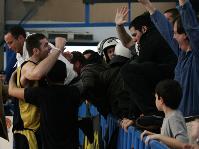 «Βλέπει» τετράδα το Μαρούσι, 84-81 τον Πανελλήνιο στην Κυψέλη