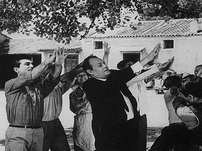 Μαύρο στο Μαυρογιαλούρο